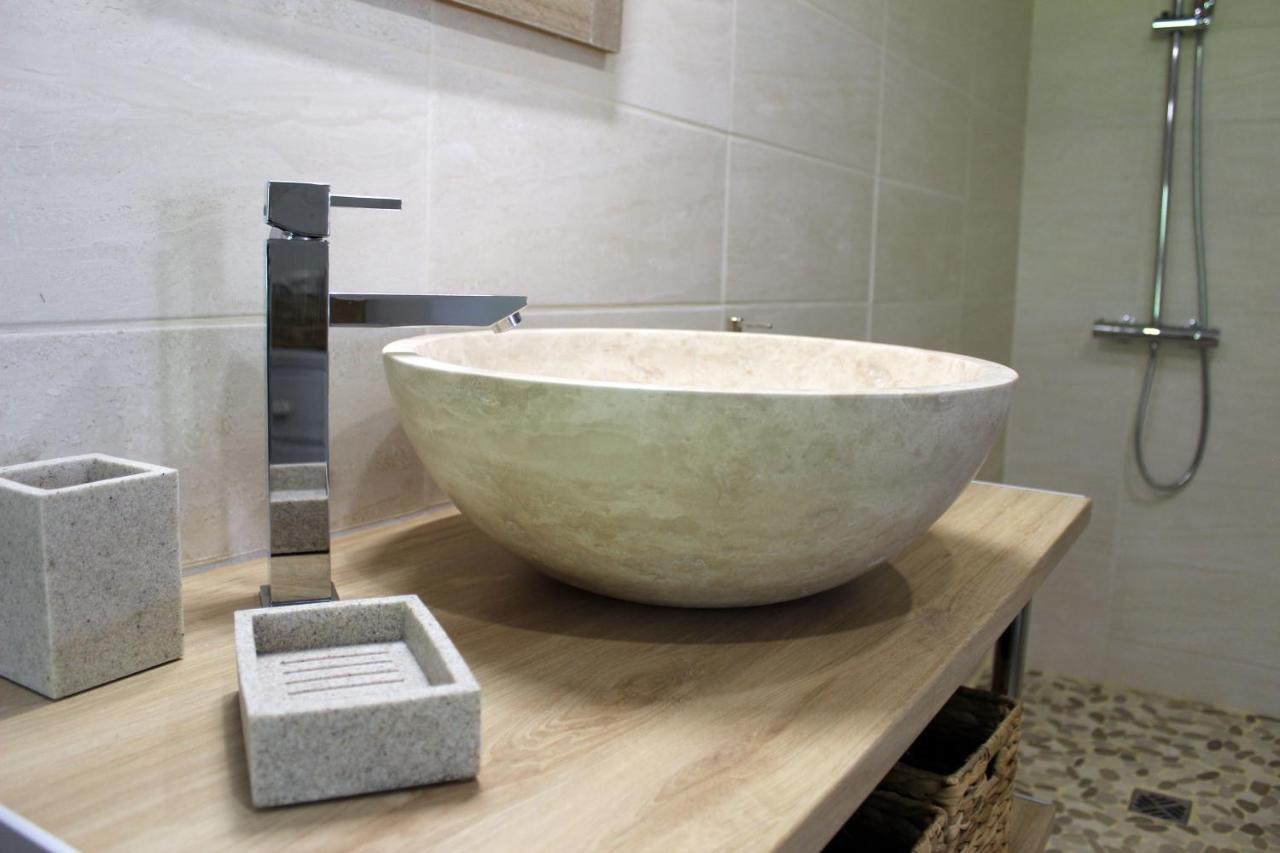 Le Val Daniniere B&B Adult Only Le Mesnil-Garnier 외부 사진